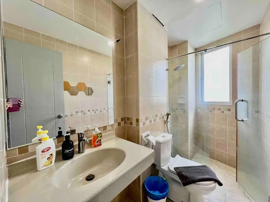 Couple Suite At Casa Mutiara 5 Mins Walk To Lrt, Jalan Alor And Bukit Bintang Kuala Lumpur