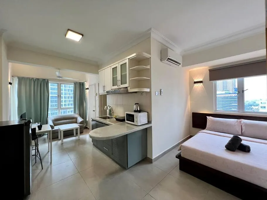 Couple Suite At Casa Mutiara 5 Mins Walk To Lrt, Jalan Alor And Bukit Bintang Kuala Lumpur
